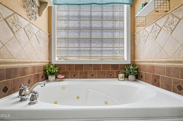 14 Boulder Drive, Sanford, NC 27332