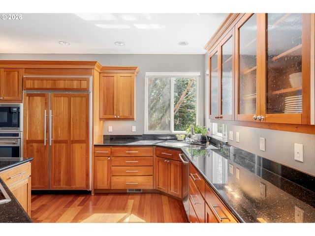22211 S BIG CEDAR Ln, Beavercreek, OR 97004