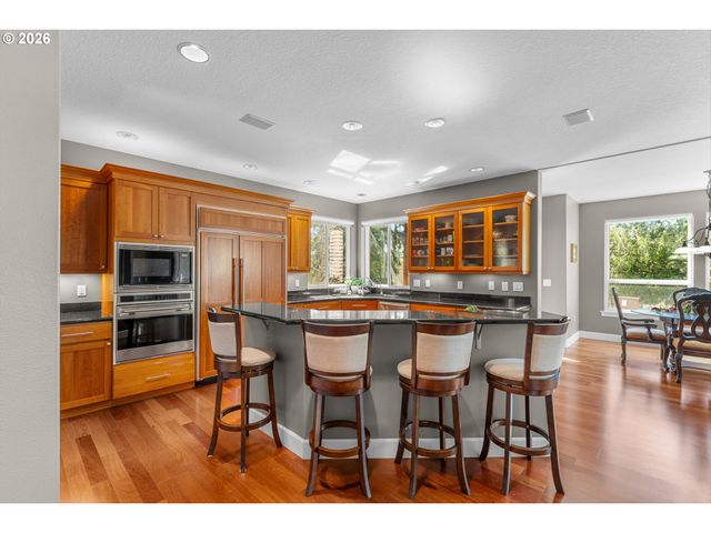 22211 S BIG CEDAR Ln, Beavercreek, OR 97004