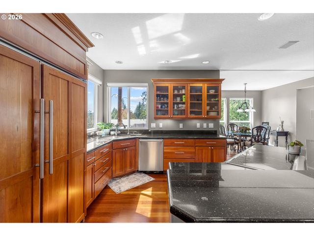 22211 S BIG CEDAR Ln, Beavercreek, OR 97004