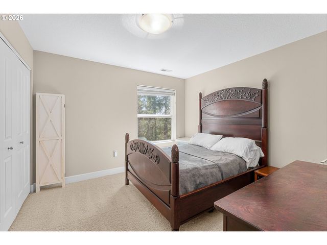 22211 S BIG CEDAR Ln, Beavercreek, OR 97004