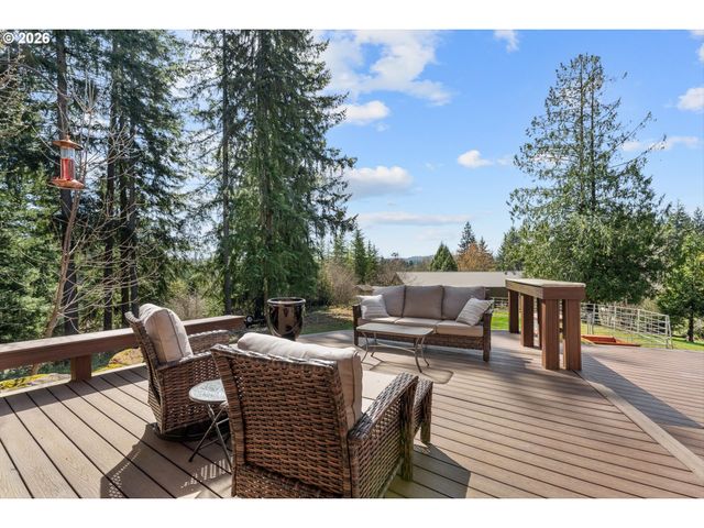 22211 S BIG CEDAR Ln, Beavercreek, OR 97004
