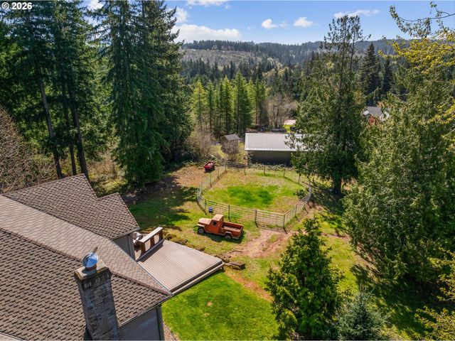 22211 S BIG CEDAR Ln, Beavercreek, OR 97004