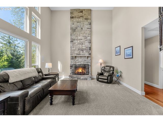 22211 S BIG CEDAR Ln, Beavercreek, OR 97004