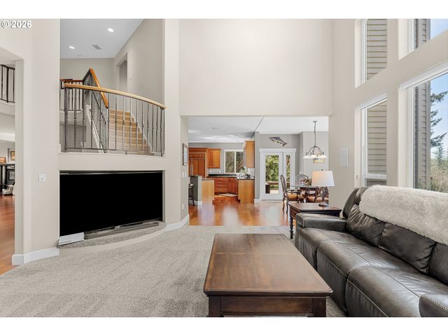 22211 S BIG CEDAR Ln, Beavercreek, OR 97004