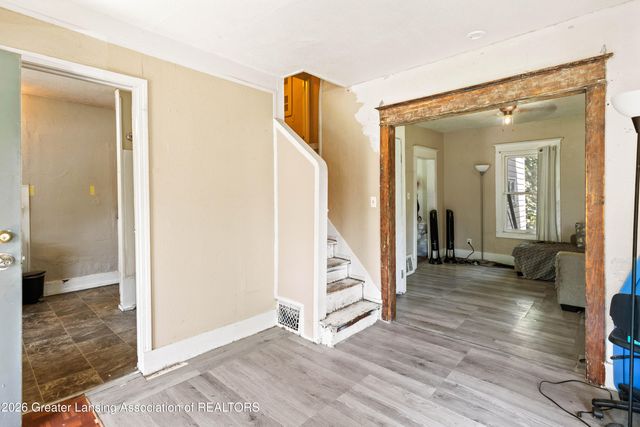 1438 Roosevelt Avenue, Lansing, MI 48915