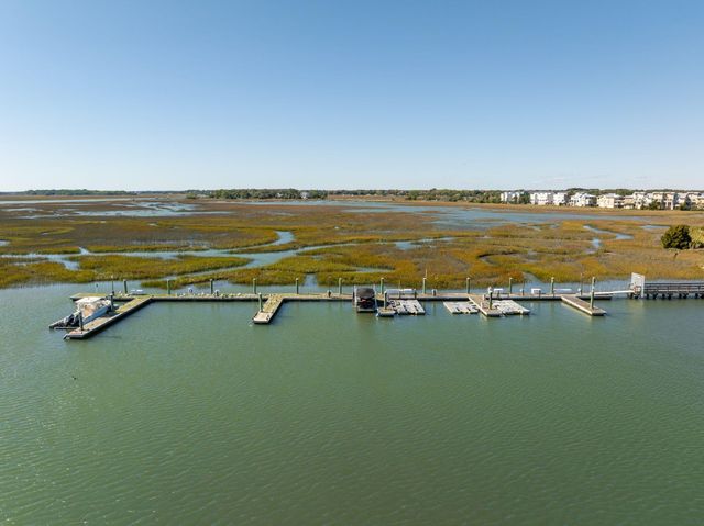 2135 Tides End Road, Charleston, SC 29412