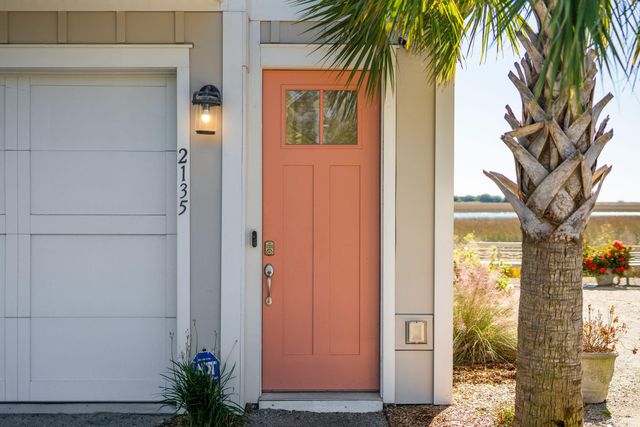2135 Tides End Road, Charleston, SC 29412