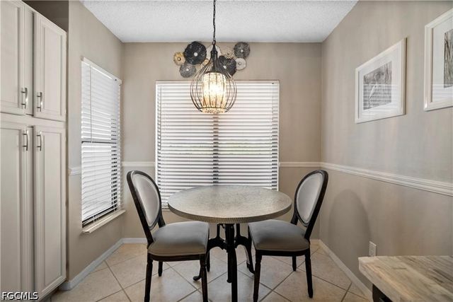 7430 Lake Breeze DR 402, Fort Myers, FL 33907
