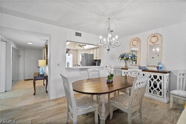 7430 Lake Breeze DR 402, Fort Myers, FL 33907