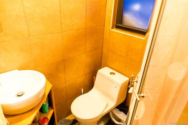 55-08 32nd Avenue, Woodside, NY 11377