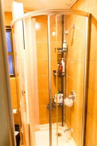 55-08 32nd Avenue, Woodside, NY 11377