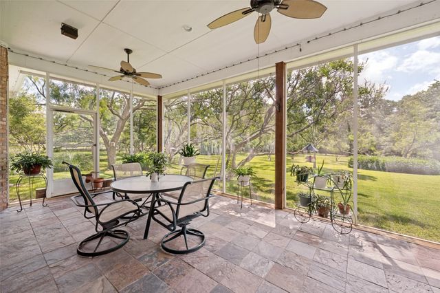 341 Onyx Drive, Oak Point, TX 75068