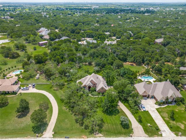 341 Onyx Drive, Oak Point, TX 75068