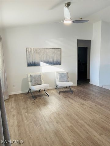 2207 SE 8th AVE, Cape Coral, FL 33990