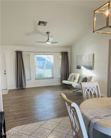 2207 SE 8th AVE, Cape Coral, FL 33990