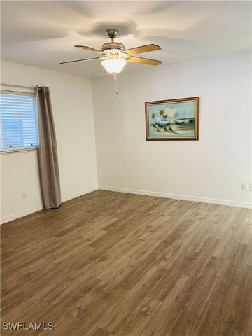 2207 SE 8th AVE, Cape Coral, FL 33990