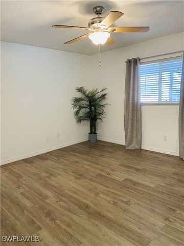 2207 SE 8th AVE, Cape Coral, FL 33990