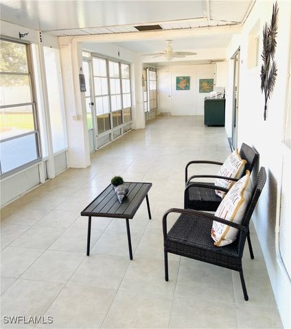 2207 SE 8th AVE, Cape Coral, FL 33990