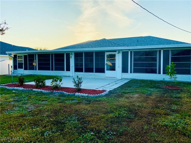 2207 SE 8th AVE, Cape Coral, FL 33990