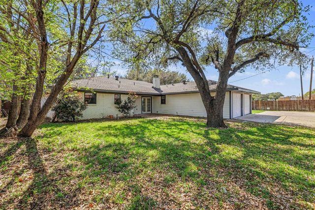 3127 Merrell Road, Dallas, TX 75229