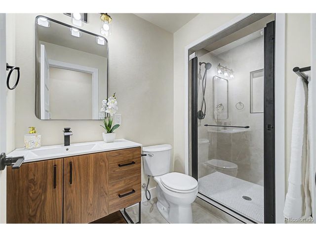 4667 Badger Ln, Littleton, CO 80127