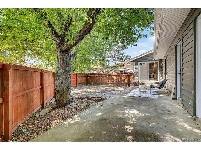 4667 Badger Ln, Littleton, CO 80127