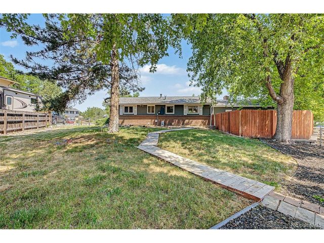 4667 Badger Ln, Littleton, CO 80127