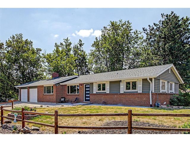 4667 Badger Ln, Littleton, CO 80127