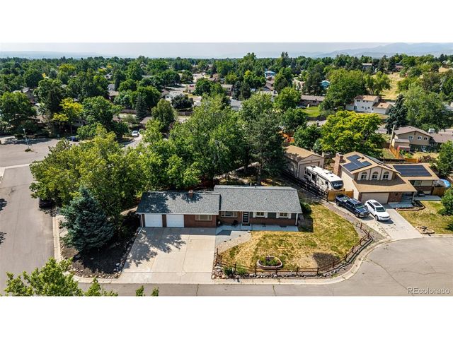 4667 Badger Ln, Littleton, CO 80127