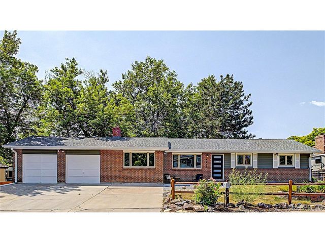 4667 Badger Ln, Littleton, CO 80127