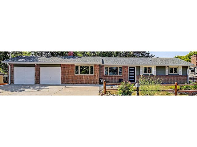 4667 Badger Ln, Littleton, CO 80127