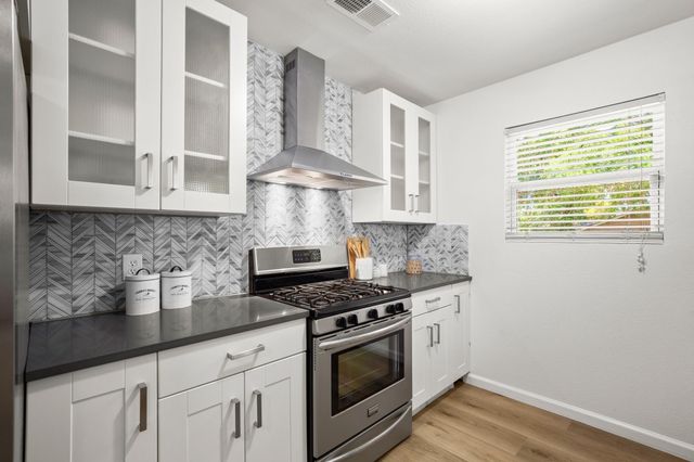 2520 Baxter DR, Austin, TX 78745