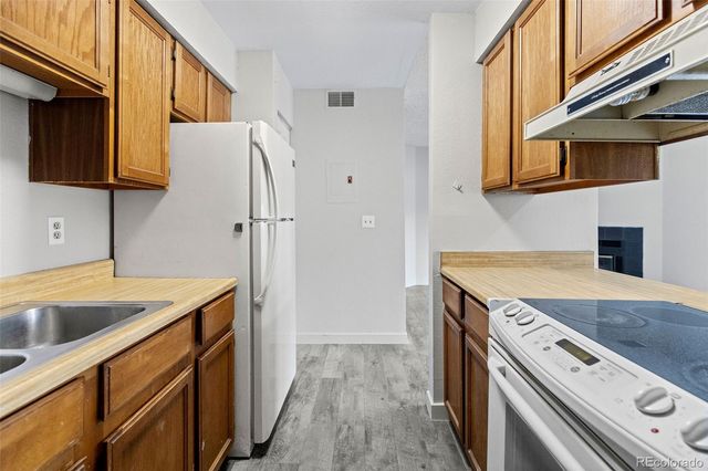 12350 W Nevada Place 103, Lakewood, CO 80228