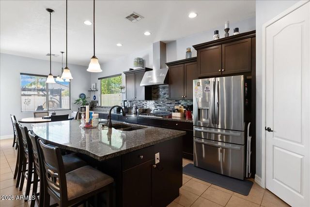 15737 W WILSHIRE Drive, Goodyear, AZ 85395
