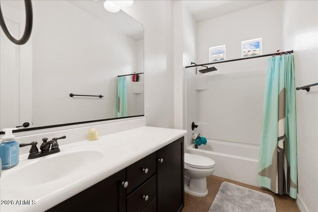 15737 W WILSHIRE Drive, Goodyear, AZ 85395