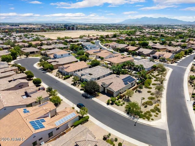 15737 W WILSHIRE Drive, Goodyear, AZ 85395