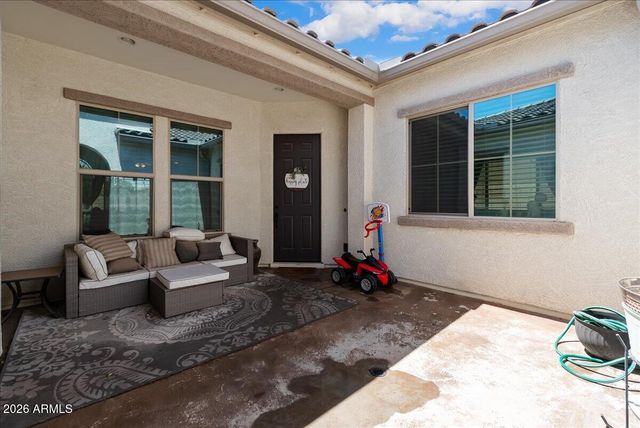15737 W WILSHIRE Drive, Goodyear, AZ 85395