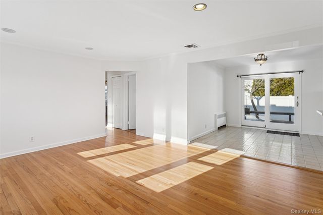 1871 Relyea Drive, Merrick, NY 11566