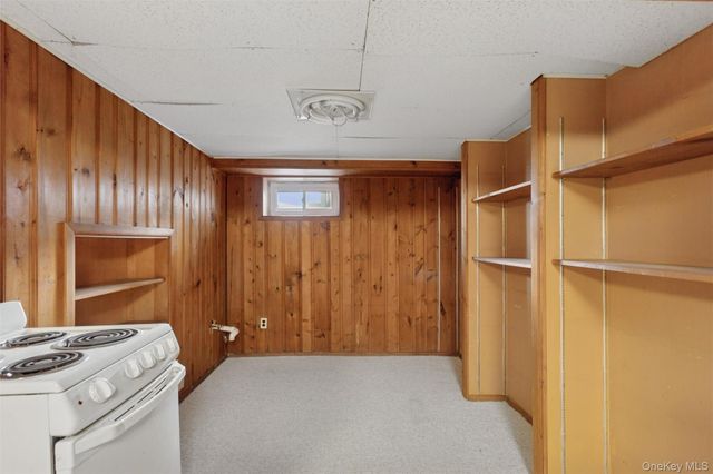 1871 Relyea Drive, Merrick, NY 11566