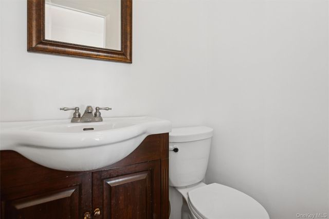 1871 Relyea Drive, Merrick, NY 11566