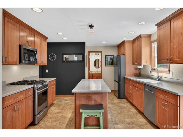 8406 Marshall Ct, Arvada, CO 80003