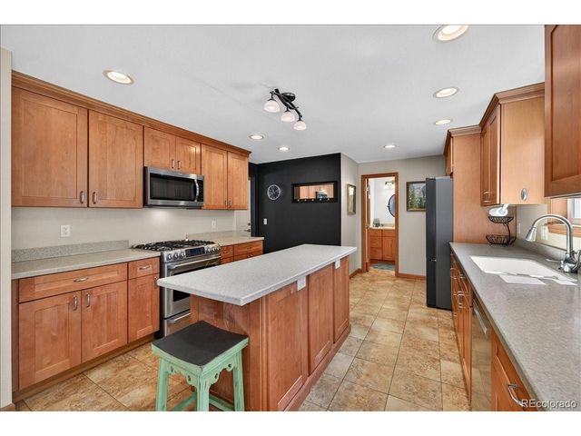 8406 Marshall Ct, Arvada, CO 80003