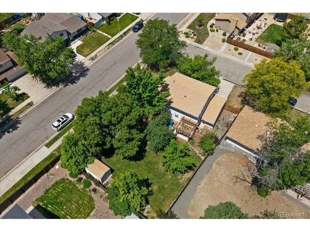 8406 Marshall Ct, Arvada, CO 80003