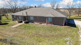 21671 State Hwy. 37, Cassville, MO 65625