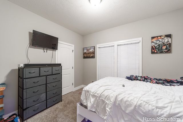 931 Ashlee Court, Norton Shores, MI 49441