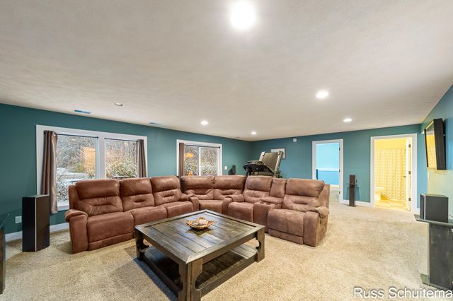 931 Ashlee Court, Norton Shores, MI 49441