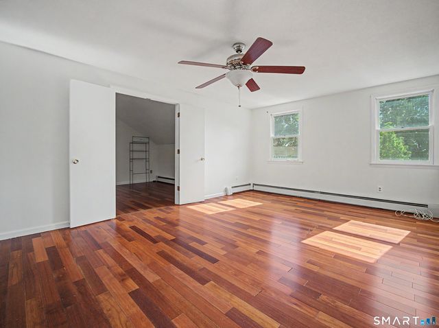 33 West Gerald Drive, Manchester, CT 06040