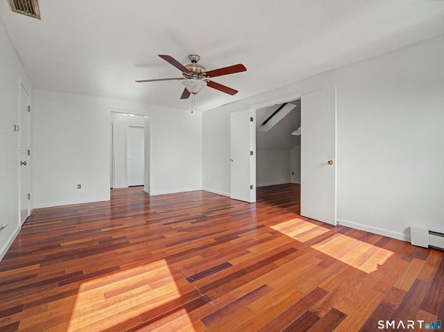 33 West Gerald Drive, Manchester, CT 06040