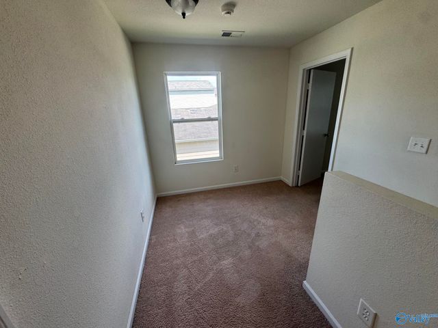 204 Dormont Drive NE, Huntsville, AL 35810